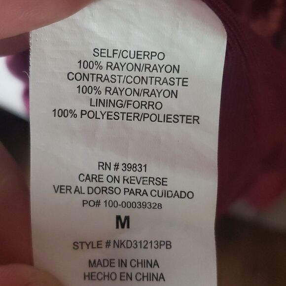 Rewind Maroon Floral Dress - Picture 6 of 6